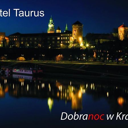 Hostel Taurus Krakow Luaran gambar